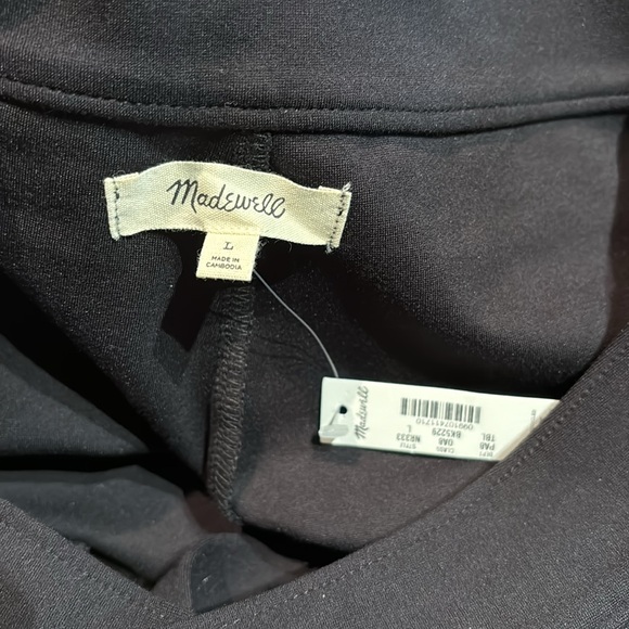 Madewell Black Pleated Short in Ponte - Picture 12 of 12